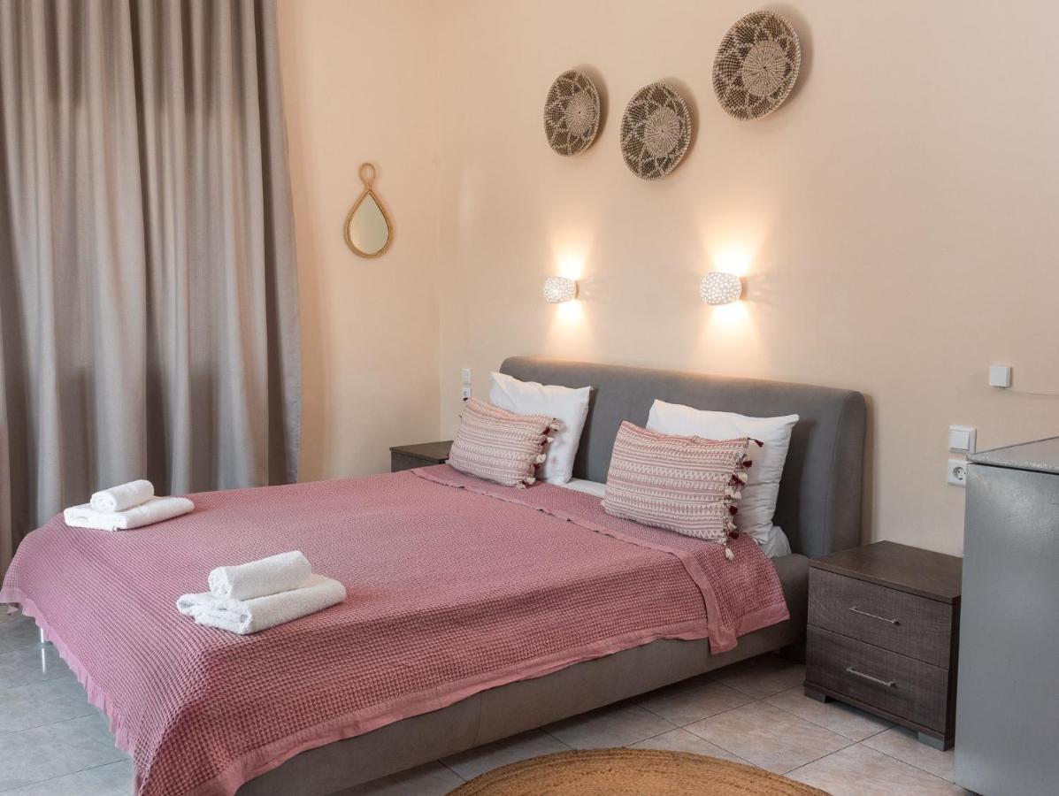 Theano Hotel Poros Town Exterior photo
